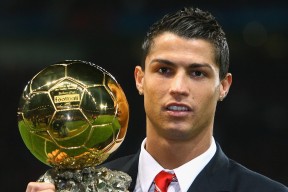 开云APP-拉梅洛·鲍尔，以76人之名，扛起国王的孤城