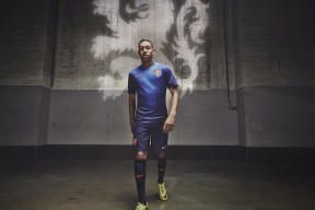 开云官网-奇才压制快船，西亚卡姆用钝刀撕开现代篮球的华丽假面