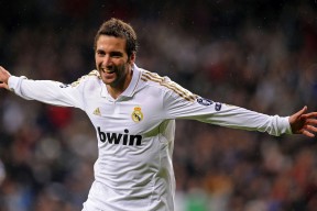 开云体育中国-戈贝尔一柱擎天，快船提前终结悬念击溃新疆