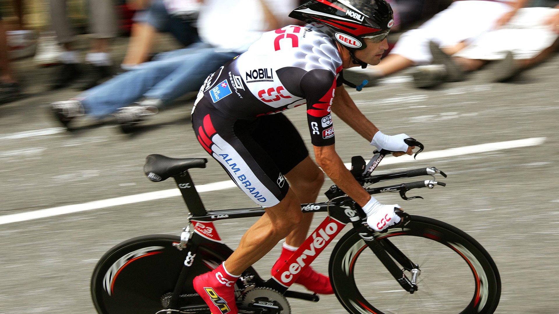 切特爆发，马刺提前终结悬念魔术，当未来在球场上提前降临